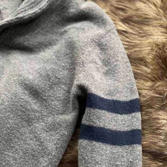 Mens Small/Med Wool Sweater - Picture 2 of 3